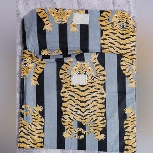 Striped Tiger Travel Pouch